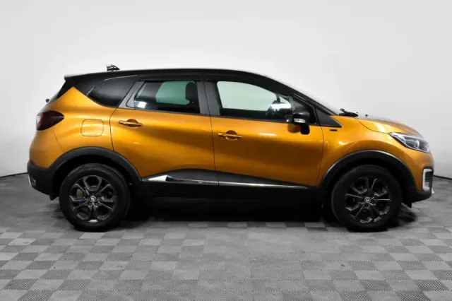 Renault Kaptur, I Рестайлинг — фото 4