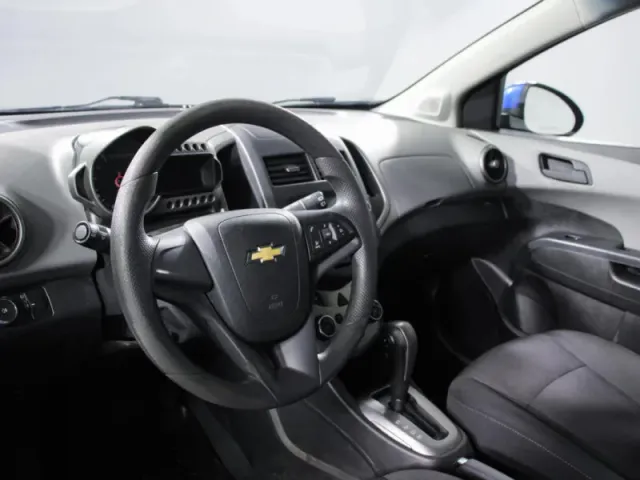 Chevrolet Aveo, II — фото 15
