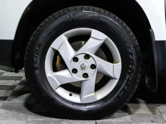 Renault Duster, I Рестайлинг — фото 7