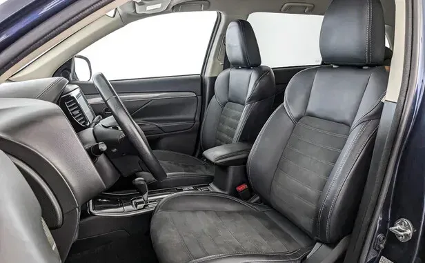 Mitsubishi Outlander, III Рестайлинг 3 — фото 12