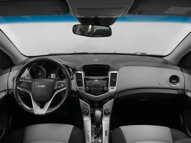 Chevrolet Cruze, I — фото 12
