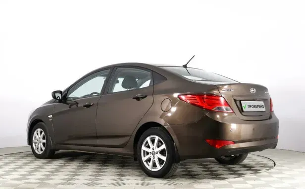 Hyundai Solaris, I Рестайлинг — фото 4