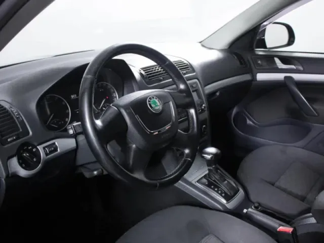 Skoda Octavia, II (A5) Рестайлинг — фото 15