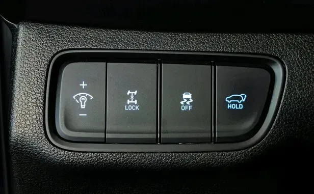 Hyundai Santa Fe, IV — фото 16