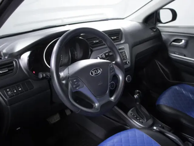 Kia Rio, III Рестайлинг — фото 13