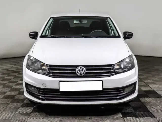 Volkswagen Polo, V Рестайлинг — фото 2