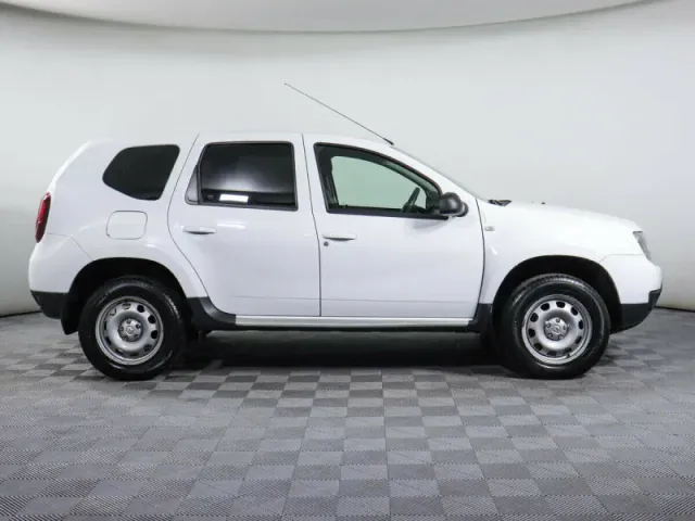 Renault Duster, I Рестайлинг — фото 2