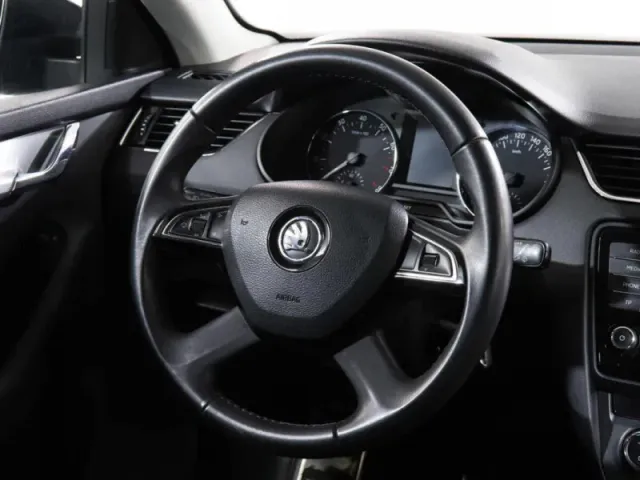 Skoda Octavia, III (A7) — фото 15