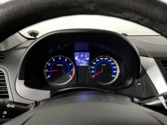 Hyundai Solaris, I Рестайлинг — фото 12