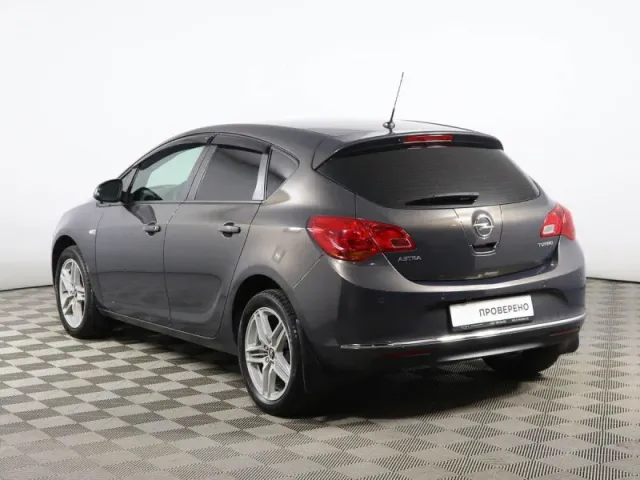 Opel Astra, J Рестайлинг — фото 6
