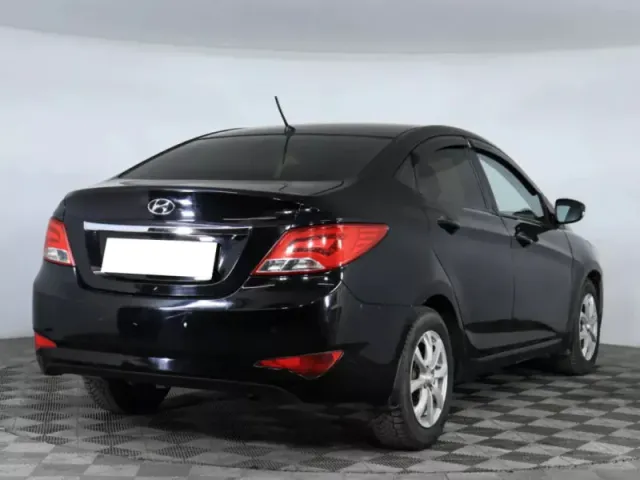 Hyundai Solaris, I Рестайлинг — фото 5