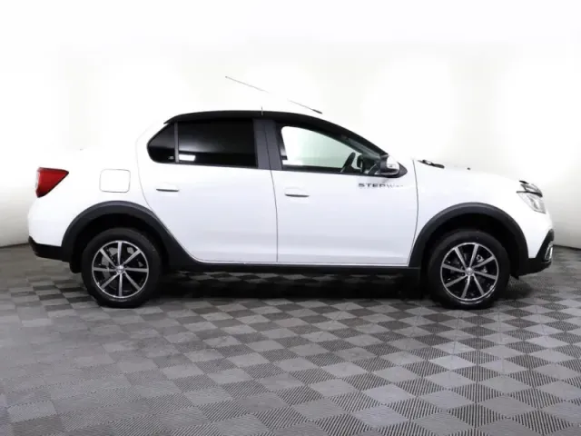 Renault Logan, II Рестайлинг — фото 4