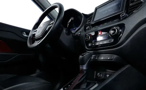 Hyundai Solaris, II Рестайлинг — фото 20
