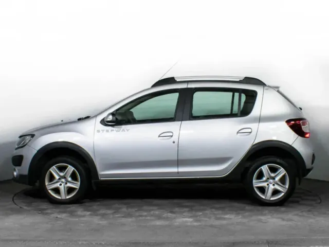 Renault Sandero, II Рестайлинг — фото 8