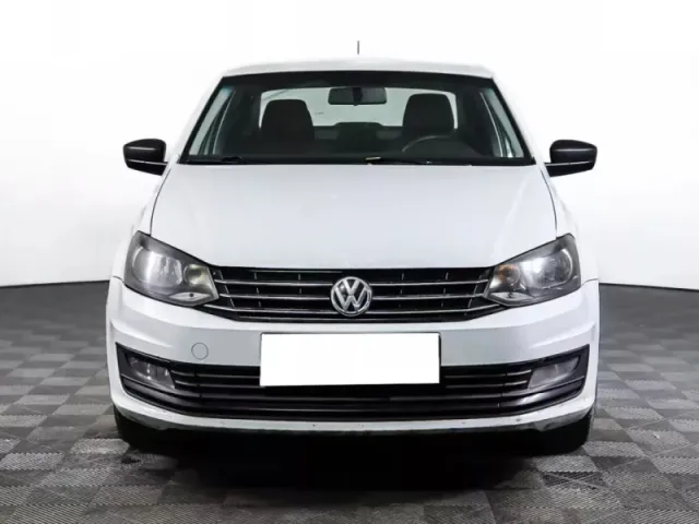 Volkswagen Polo, V Рестайлинг — фото 2