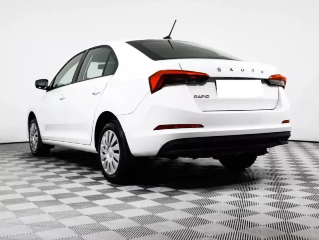 Skoda Rapid, II — фото 7