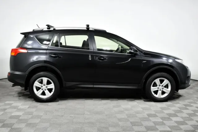 Toyota RAV4, IV (XA40) — фото 4