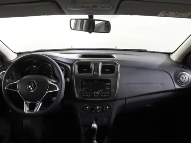 Renault Logan, II Рестайлинг — фото 18