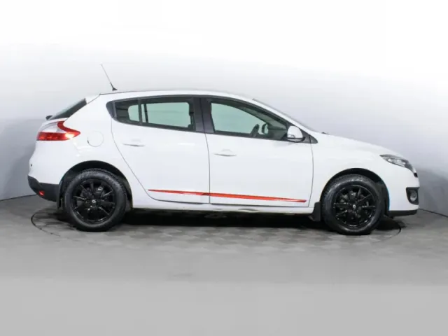 Renault Megane, III Рестайлинг — фото 4