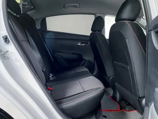 Kia Rio, IV Рестайлинг — фото 12