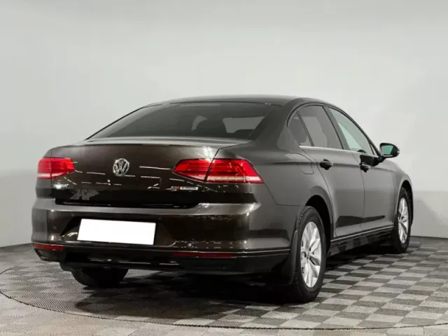 Volkswagen Passat, B8 — фото 5