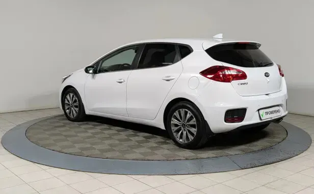 Kia Ceed, II Рестайлинг — фото 4