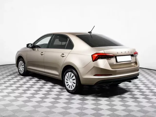 Skoda Rapid, II — фото 7