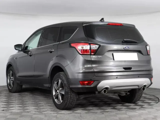 Ford Kuga, II Рестайлинг — фото 7