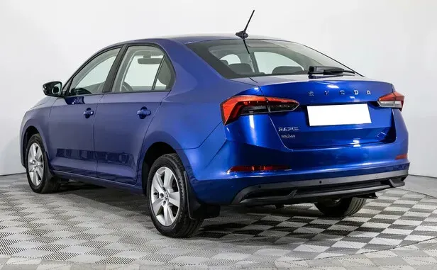 Skoda Rapid, II — фото 4