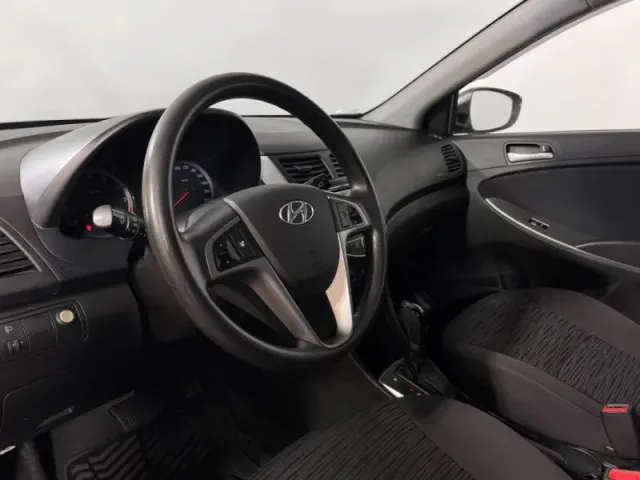 Hyundai Solaris, I Рестайлинг — фото 12