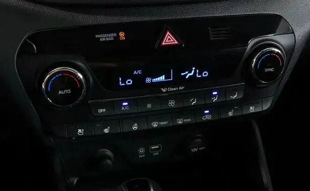 Hyundai Tucson, III — фото 18