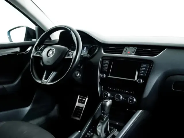 Skoda Octavia, III (A7) — фото 10
