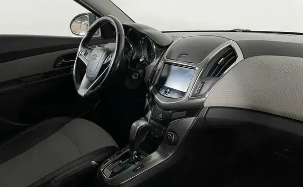 Chevrolet Cruze, I Рестайлинг — фото 5