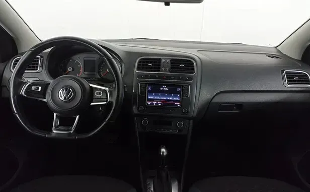 Volkswagen Polo, V Рестайлинг — фото 5