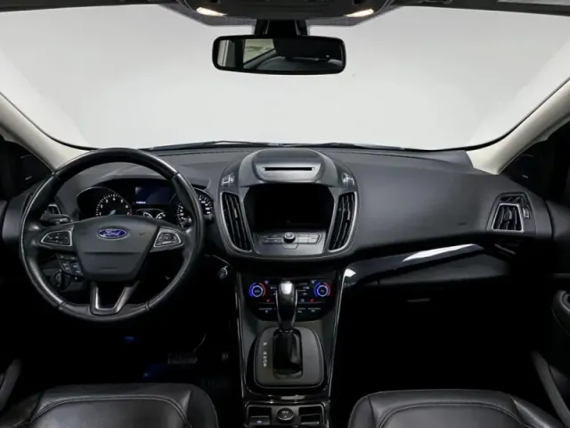 Ford Kuga, II Рестайлинг — фото 12
