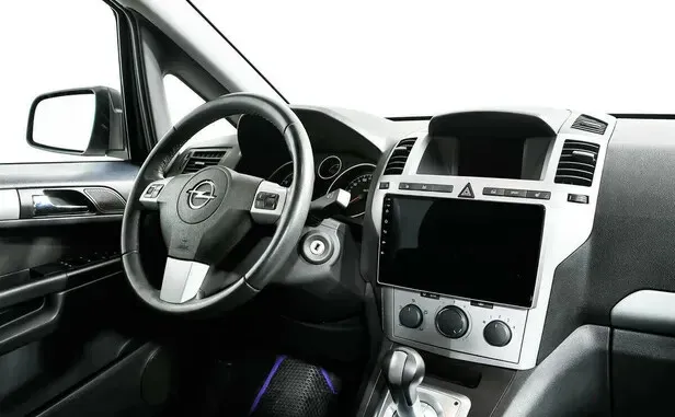 Opel Zafira, B Рестайлинг — фото 5