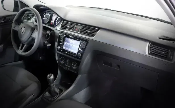 Skoda Rapid, I Рестайлинг — фото 6