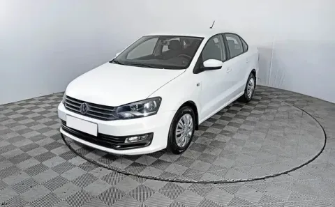 Volkswagen Polo, V Рестайлинг — фото 1