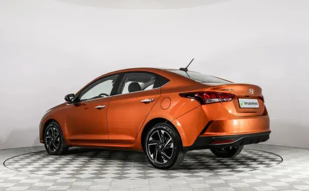 Hyundai Solaris, II Рестайлинг — фото 4