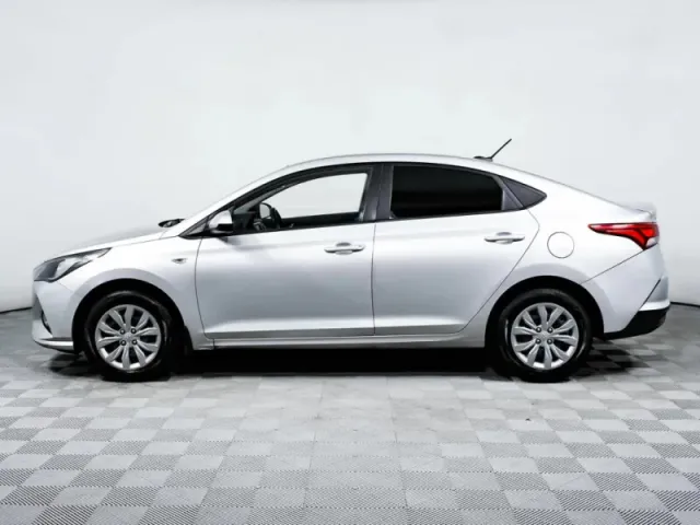 Hyundai Solaris, II Рестайлинг — фото 8
