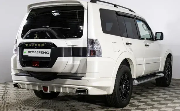 Mitsubishi Pajero, IV Рестайлинг 2 — фото 2