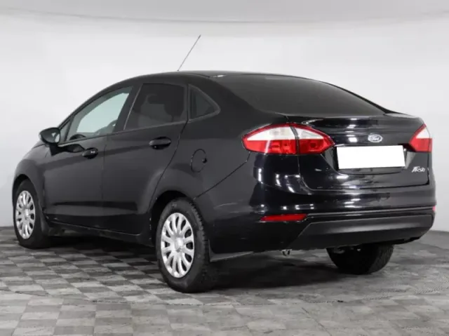 Ford Fiesta, Mk6 Рестайлинг — фото 4