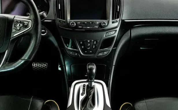 Opel Insignia, I Рестайлинг — фото 9
