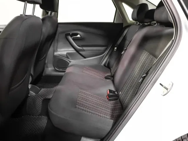 Volkswagen Polo, V Рестайлинг — фото 11