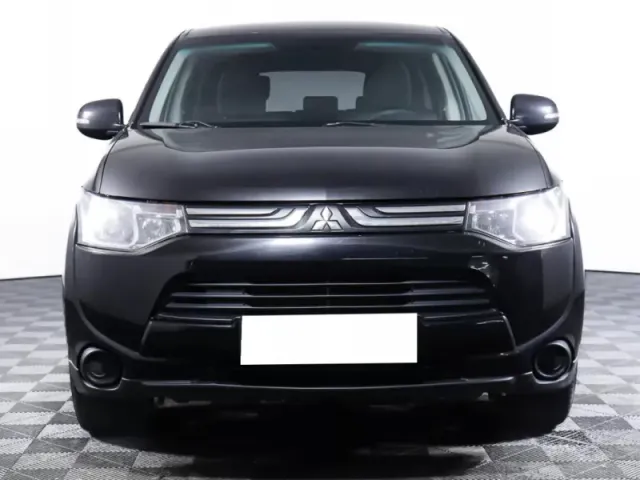 Mitsubishi Outlander, III — фото 2