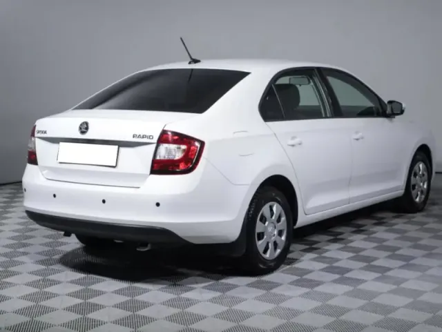 Skoda Rapid, I Рестайлинг — фото 5