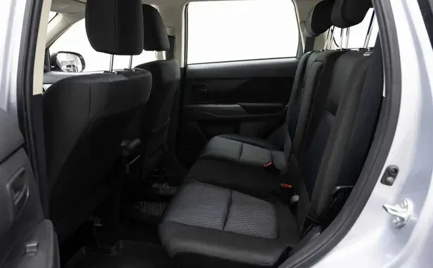 Mitsubishi Outlander, III — фото 10