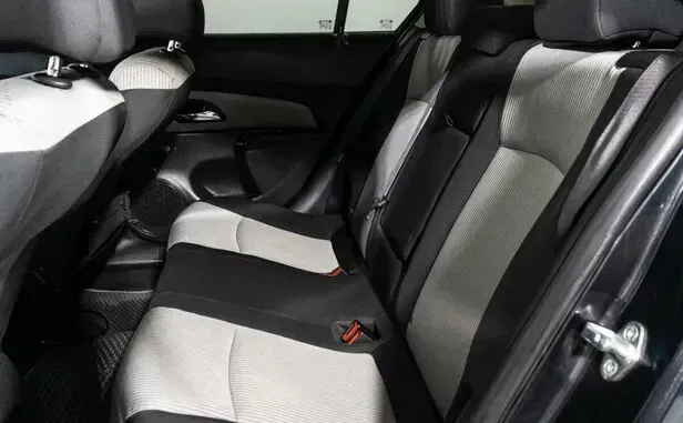 Chevrolet Cruze, I Рестайлинг — фото 10