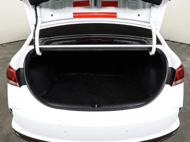Hyundai Solaris, II Рестайлинг — фото 10