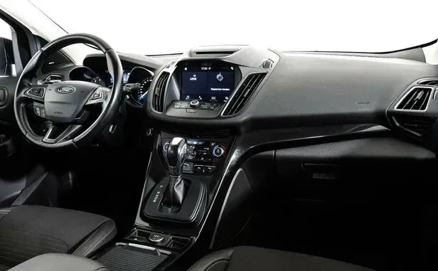 Ford Kuga, II Рестайлинг — фото 5